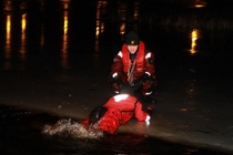 Onnistuu se pimeälläkin. 