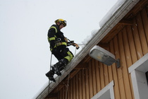 Laskeutuminen uhrin luo alkaa.